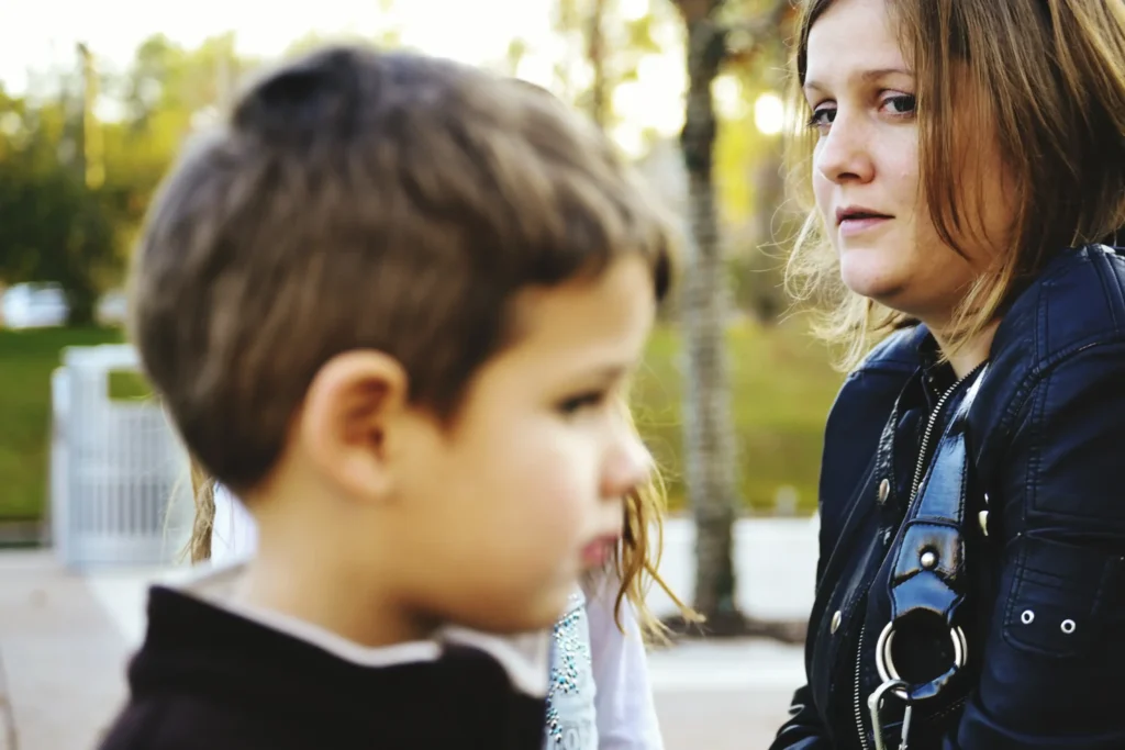 Cómo recuperar a tu hijo si fue llevado sin tu consentimiento 1 Puede un padre llevarse a su hijo sin consentimiento?